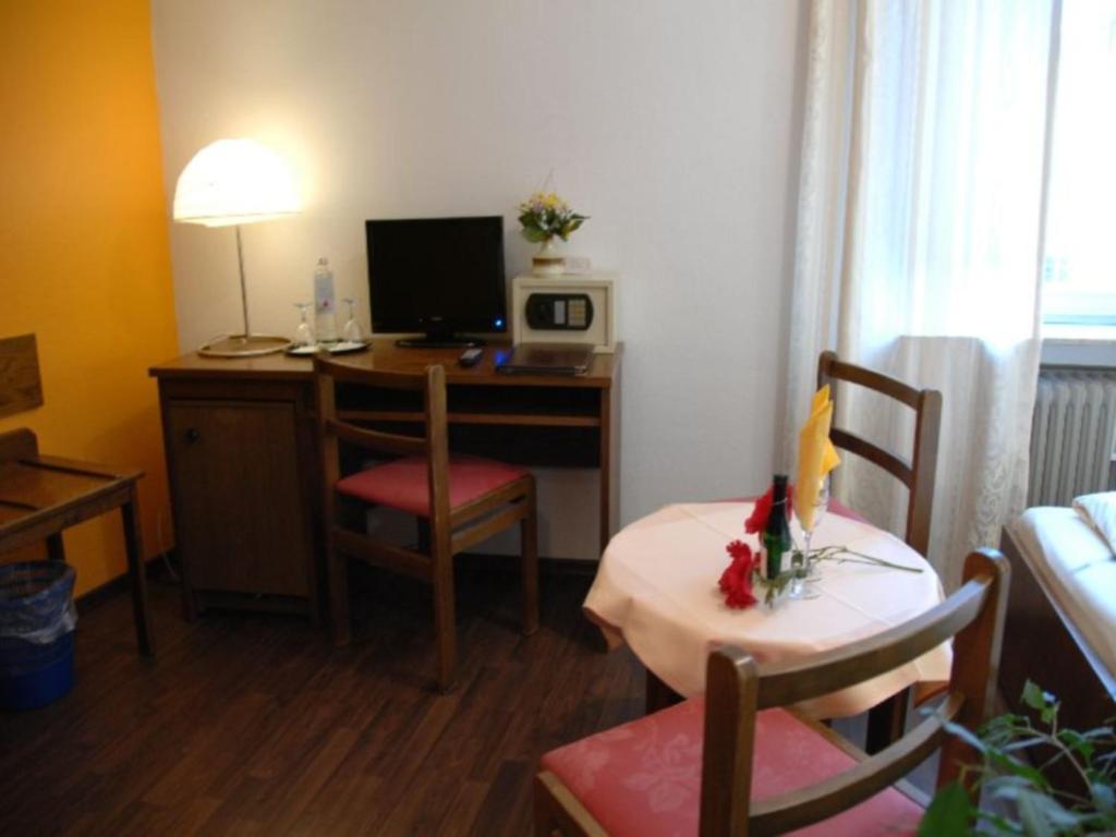 Hotel Loehr Baden-Baden Kültér fotó